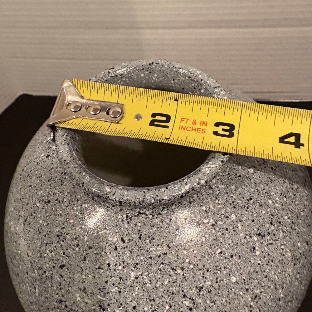 Speckled Round Ceramic Vase‎ Gray Black Modern Minimalist Globe Shape 7" EUC - Picture 6 of 7